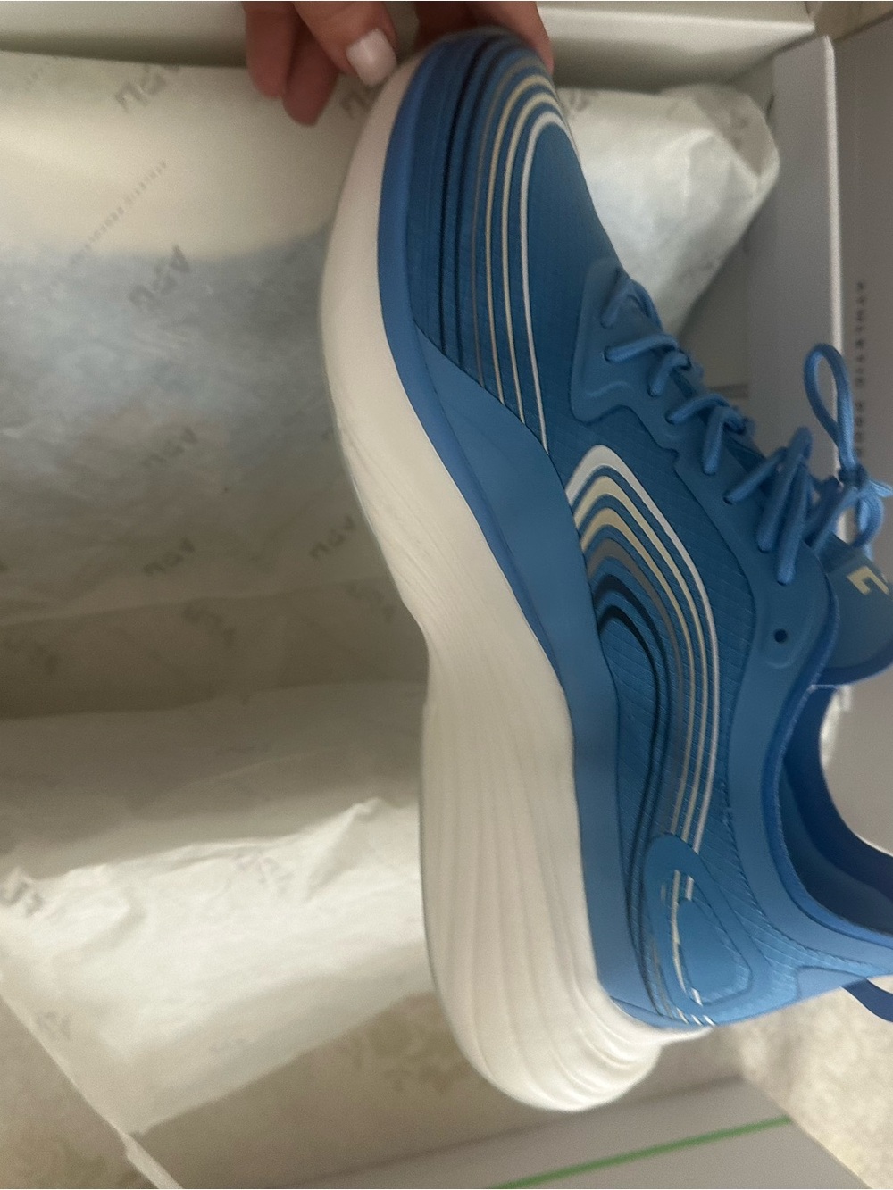 APL Men's Streamline Shoes in Coastal Blue and White - Picture 2 of 6